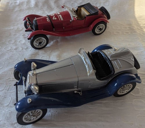 Modellautos alfa romeo - 1:18,