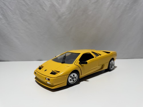 Tonka polistil - 1:18,